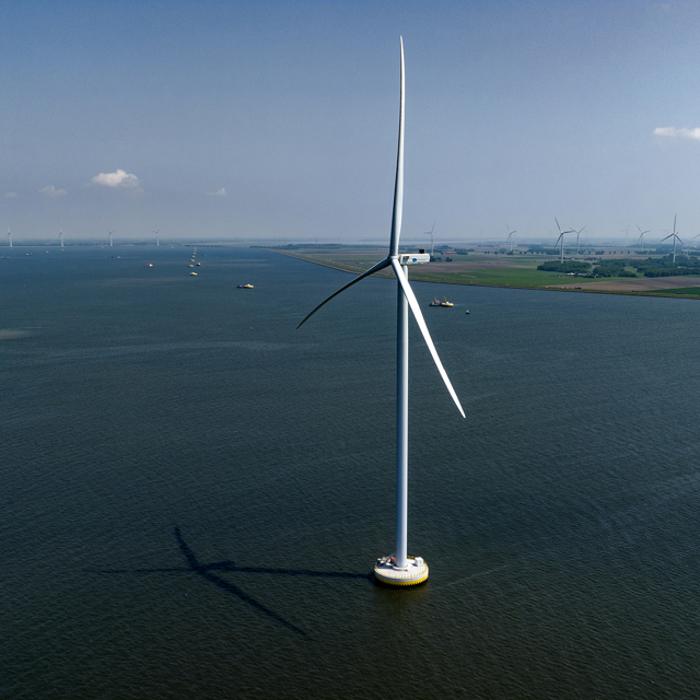 Windmolen in het water